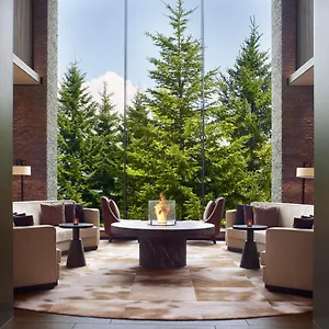 Hotel Higashiyama Village, A Ritz-carlton Reserve, Niseko